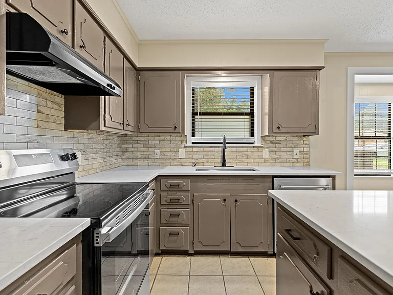 704-706 Acorn Dr #706 — Photo 17