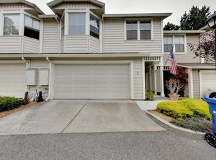 7 Glen Lake Dr, Pacific Grove, CA 93950