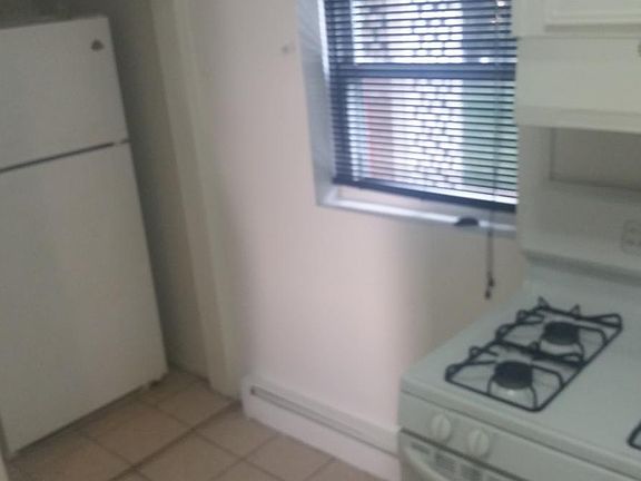 2nd image of 122 W Graham Ave APT 1