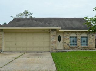 3426 Dragonwick Dr, Houston, TX 77045