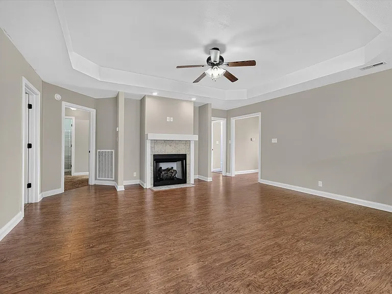 2228 Killington Dr — Photo 7