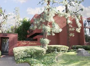 776 S Orange Grove Blvd APT 3, Pasadena, CA 91105