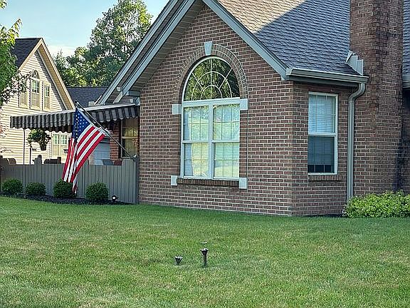 2nd image of 6409 Jefferson Pointe Cir