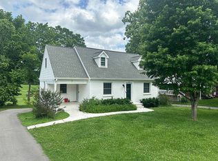 527 Skyview Dr, Nashville, TN 37206