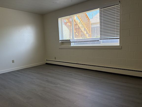 2nd image of 1231 Pleasant Acres Dr #4