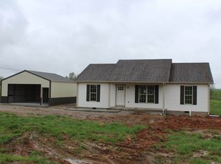 3626 Hydro Pondsville Rd, Smiths Grove, KY 42171