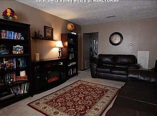 917 Harrison St, Milton, WV 25541