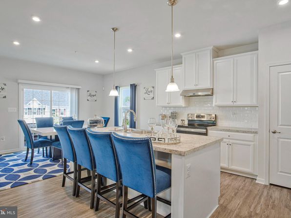 204 Cedar Hill Ln, Brooklyn, MD 21225