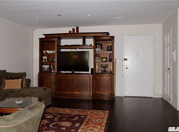 2nd image of 280 Guy Lombardo Ave APT 2M
