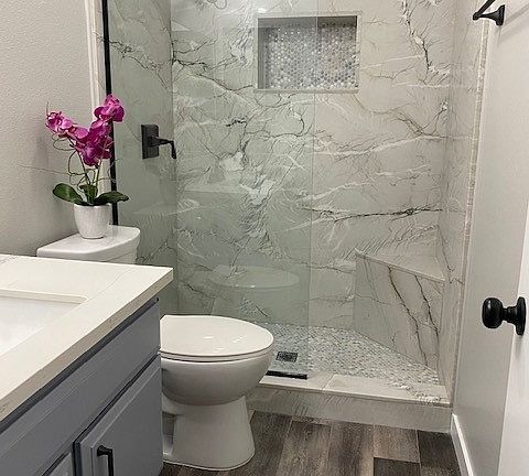 5th image of 500 S Oak Knoll Ave Unit 35