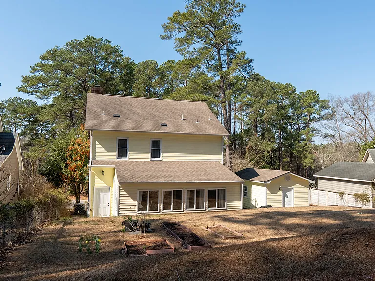 864 Hilton Dr — Photo 27