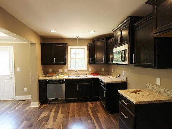 3rd image of 76 Magnolia Pl Lot 76