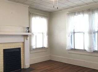 611 E Davis St, Burlington, NC 27215