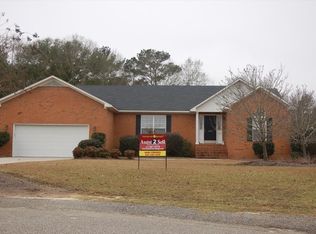 1076 Georgeanna Ln, Darlington, SC 29532