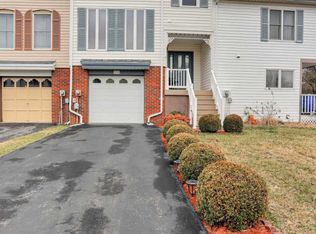 636 Picadilly Dr, Hagerstown, MD 21740