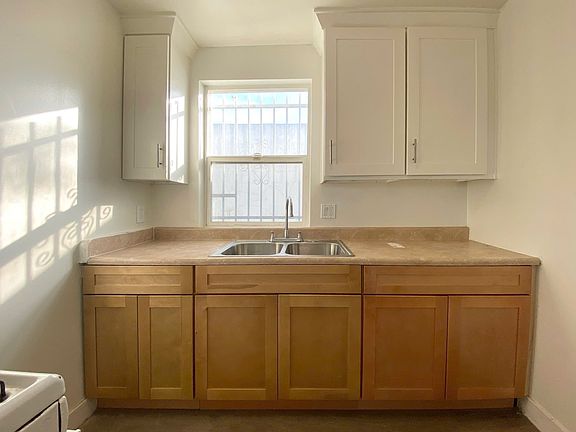 2nd image of 8758 Avalon Blvd