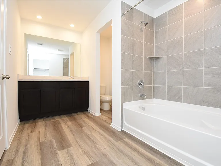 12218 Deep Stream Ln — Photo 39