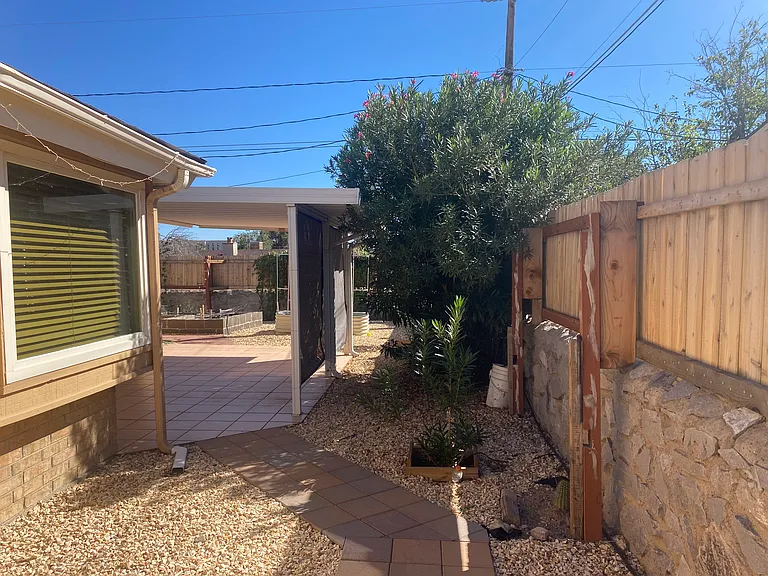 1908 Christine Ct — Photo 6