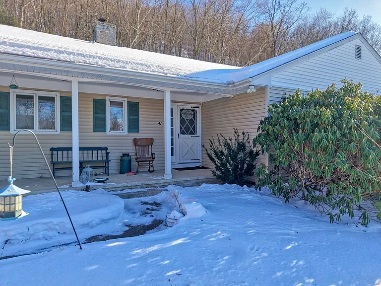 41 Trout Brook Dr — Photo 21