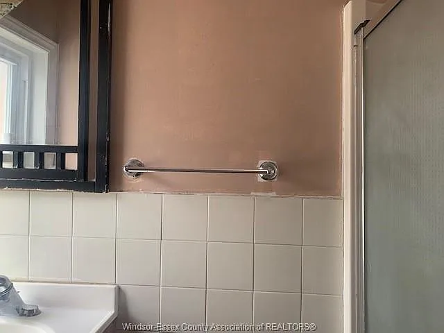 1006 Windsor Ave #2 — Photo 8