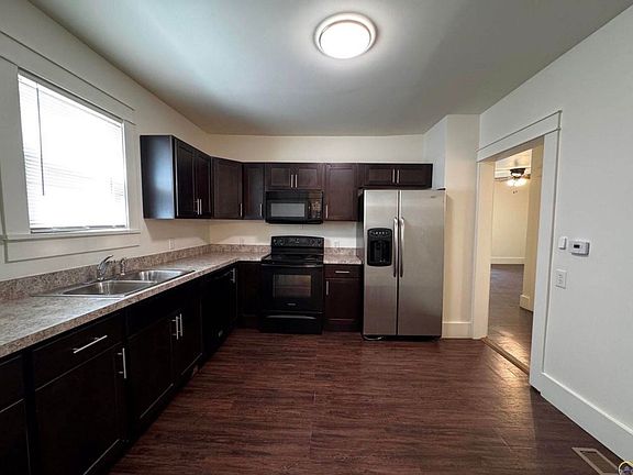 5th image of 1531 SW 15th St #1