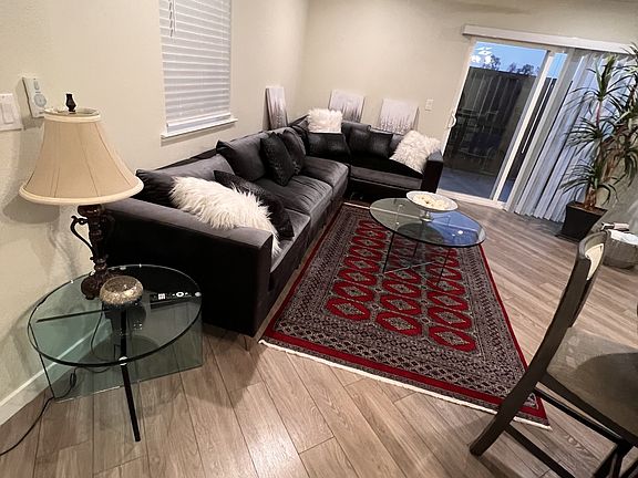 4th image of 5860 W Santa Ana Ave #14773758