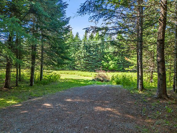 4th image of 963B Rangeley Road