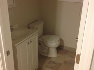 426 Chandler St #2, Worcester, MA 01602