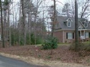 4180 Dogwood Dr, West Point, VA 23181