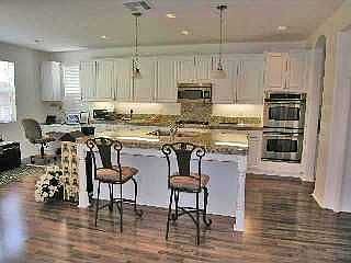 4th image of 1078 Brightwood Dr