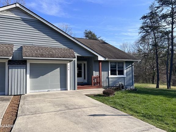 2nd image of 190 River Run Dr