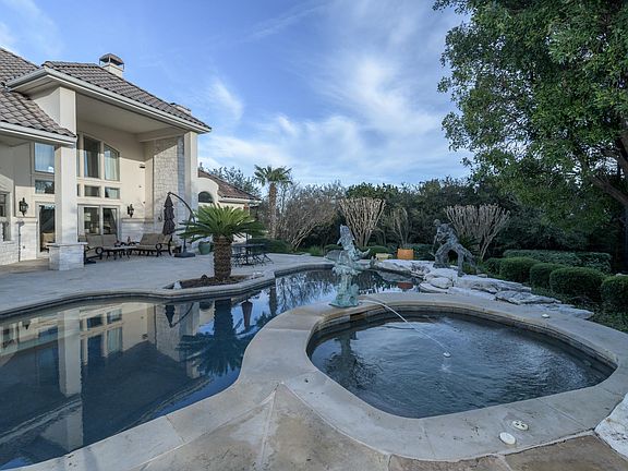 4th image of 9914 Westminster Glen Ave