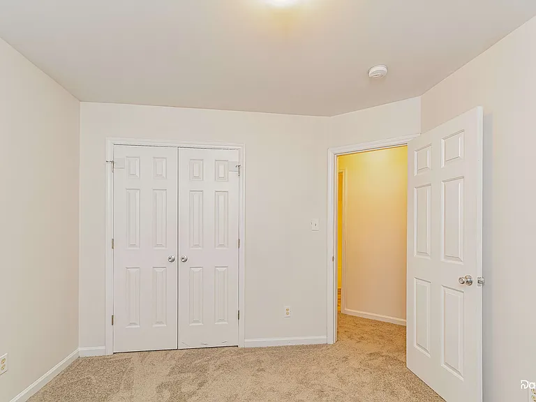 2855 Filbert St — Photo 11