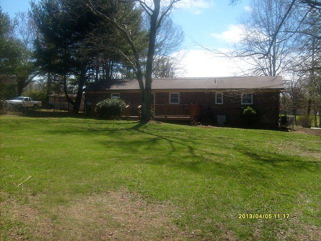2nd image of 129 New Heights Dr