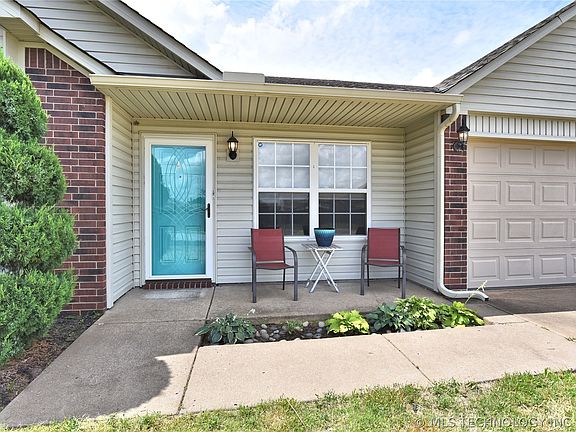 3rd image of 25856 E 89th Pl S