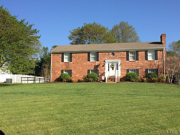 2nd image of 317 Poplar Forest Dr