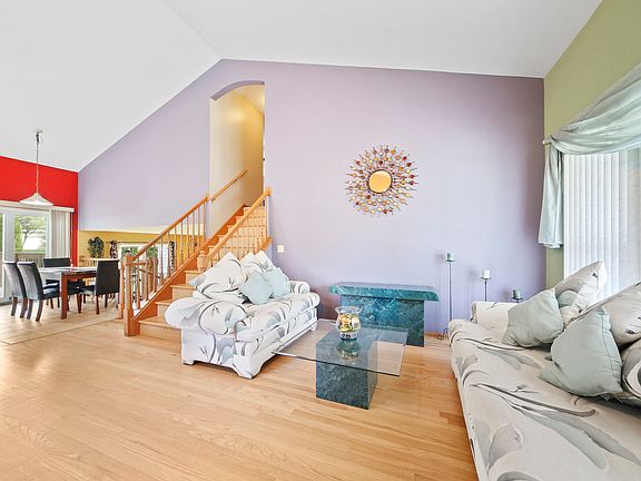 3rd image of 1100 Adrienne Dr