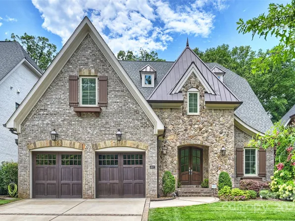 4607 Harper Ct, Charlotte, NC 28210