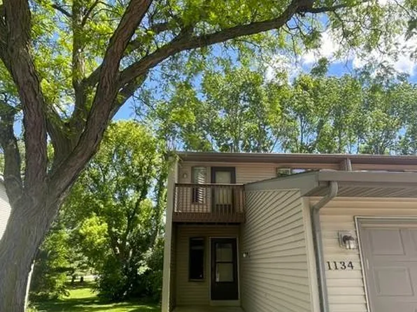 1134 Highland Ave, Northfield, MN 55057