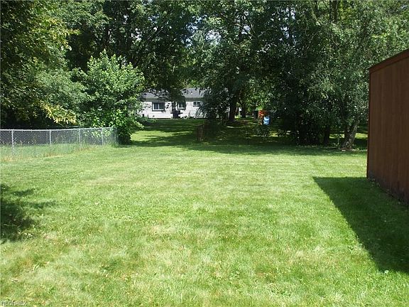 4th image of 1757 Wakefield Dr