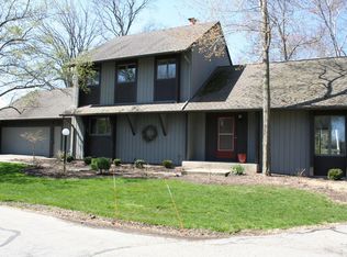 41 E Campus Ct, Racine, WI 53402