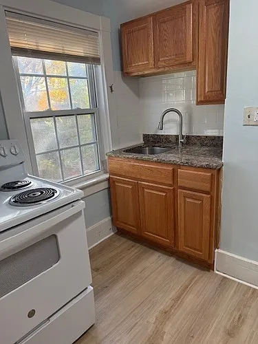 256 Lowell Ave #2 Photo 1