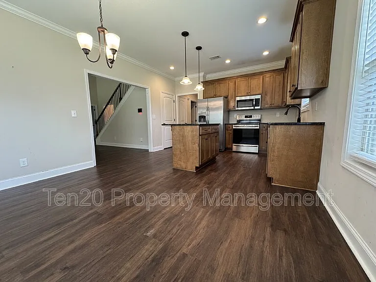 11 Hope St — Photo 12