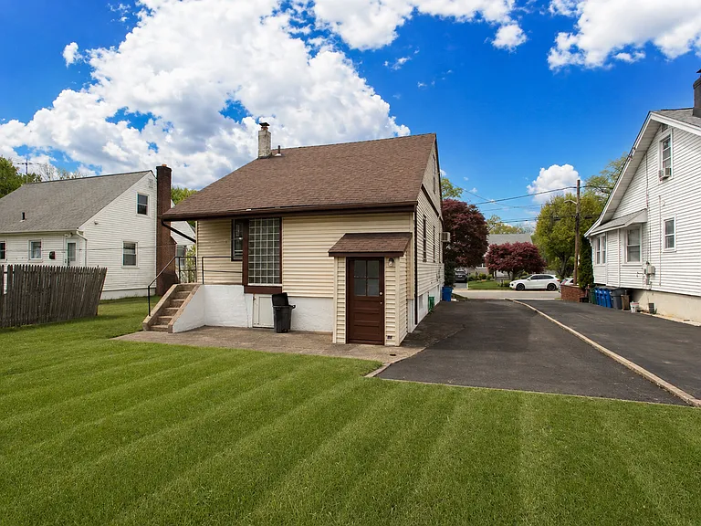 5-23 Canger Pl — Photo 11