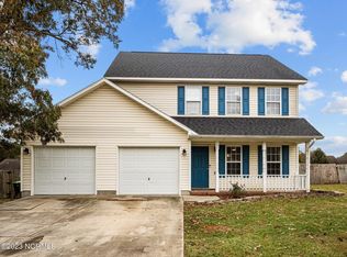 306 N Wilmington St, Richlands, NC 28574