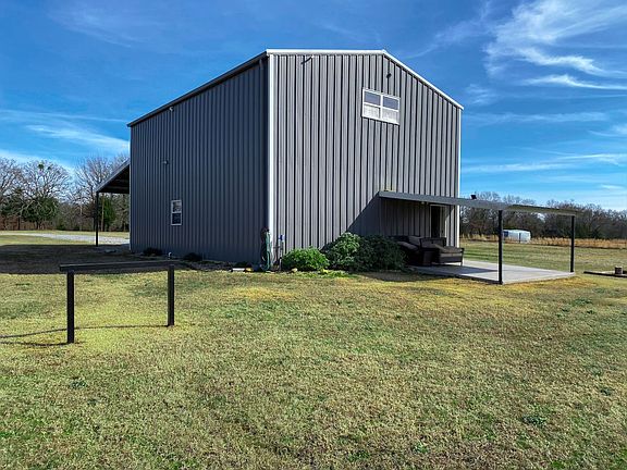5th image of 840 County Road 45900 #1