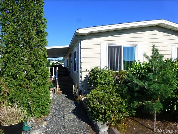 2nd image of 5900 64th Ave NE #23