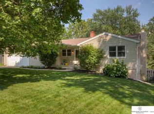 1625 S 94th St, Omaha, NE 68124