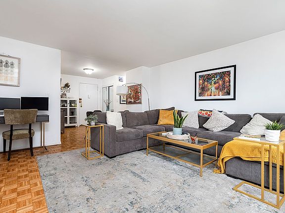 4th image of 400 E 85th St APT 11G