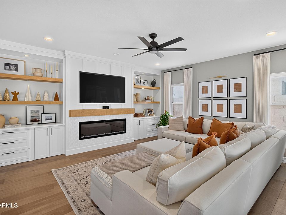 1st image of 1080 N ASPEN Drive